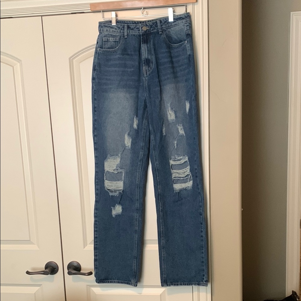 Trendy Ripped Denim Jeans